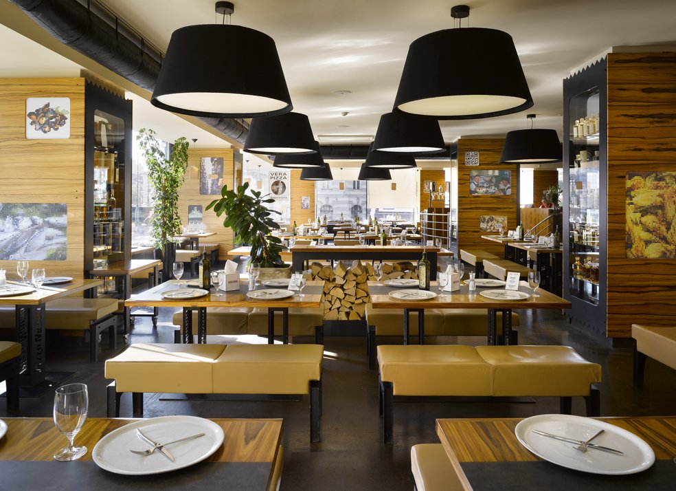 4 Pizza Nuova Prague